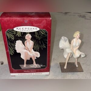 Hallmark Keepsake Christmas Tree Ornament Marilyn Monroe Collector's Series 1998